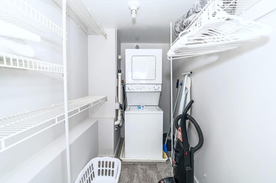wardrobe, washing machine, dryer