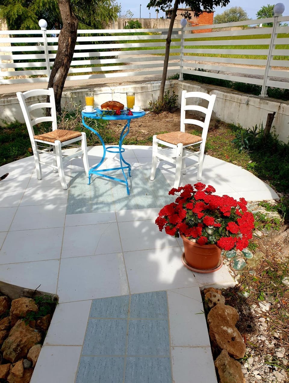 Garden, Garden, Balcony/Terrace