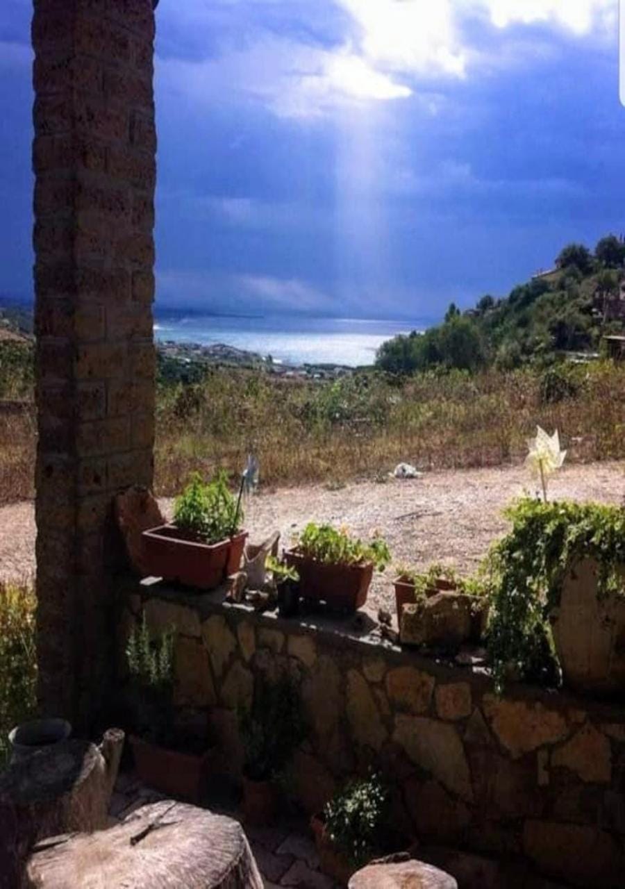 Garden, Mountain view, Sea view