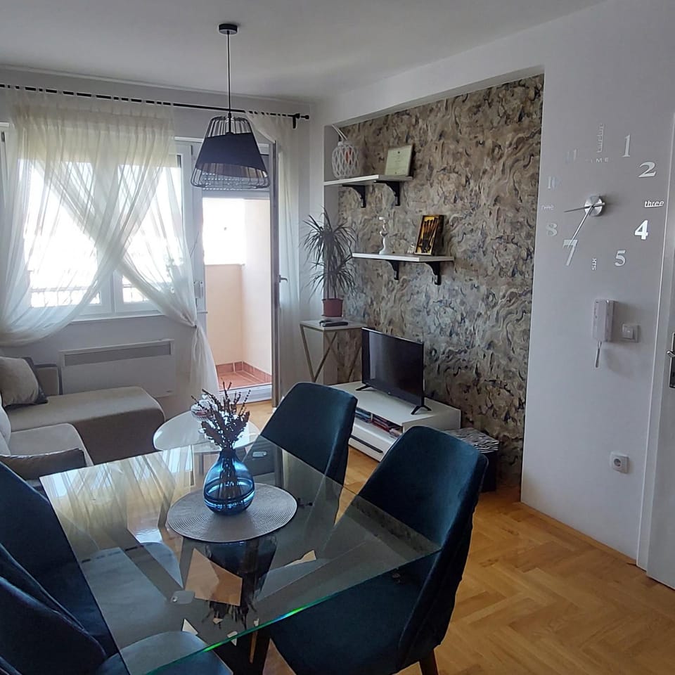 Stan na dan zen Bijeljina Apartment in Vojvodina