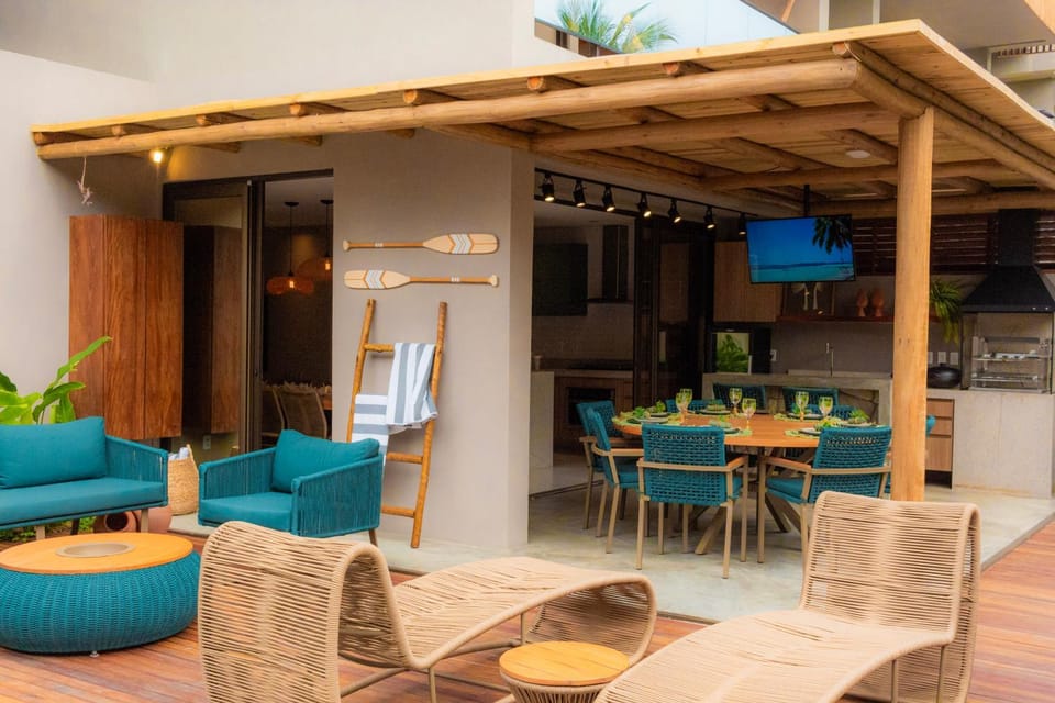 Patio, Communal lounge/ TV room, BBQ facilities, Swimming pool, sunbed