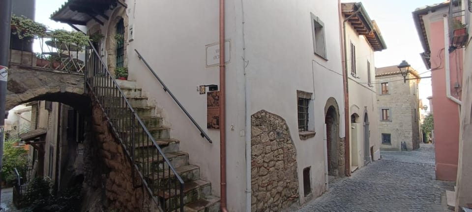 Property building, Street view