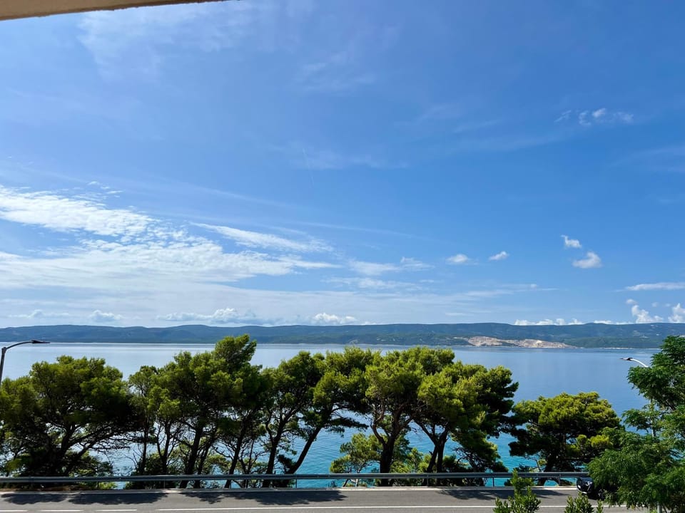 LIZA I Sea View Apartment in Split-Dalmatia County