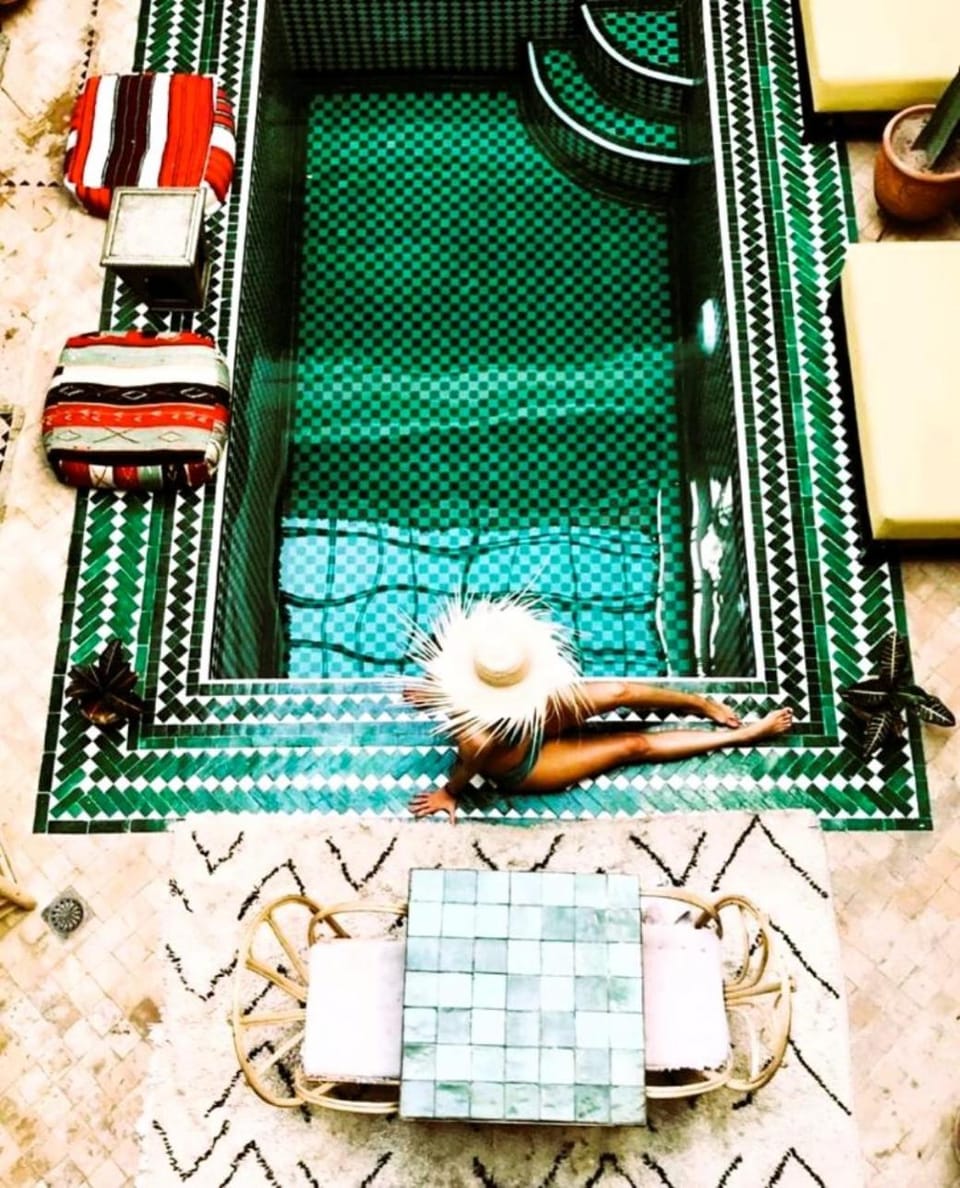 Swimming pool