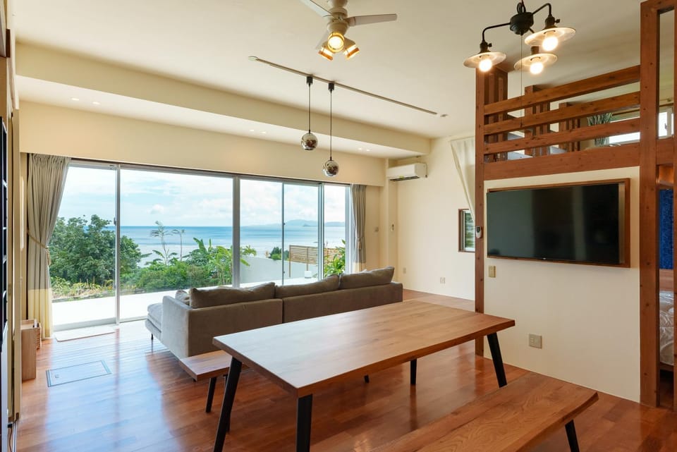 Natural landscape, View (from property/room), Dining area, Sea view