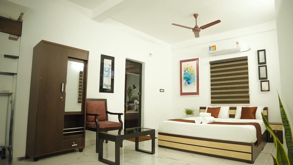Photo of the whole room, Seating area, Bedroom, air conditioner