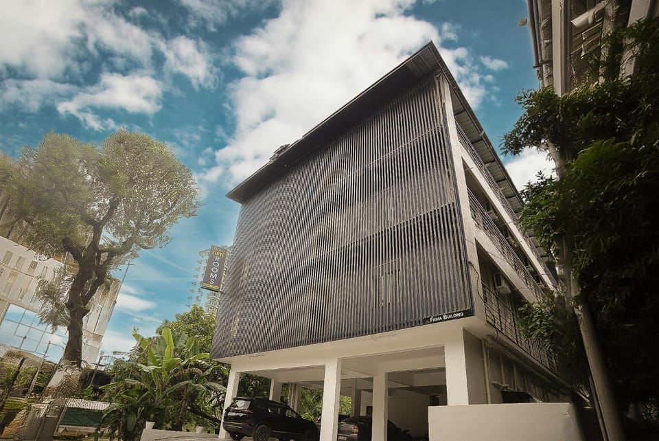Property building, Day