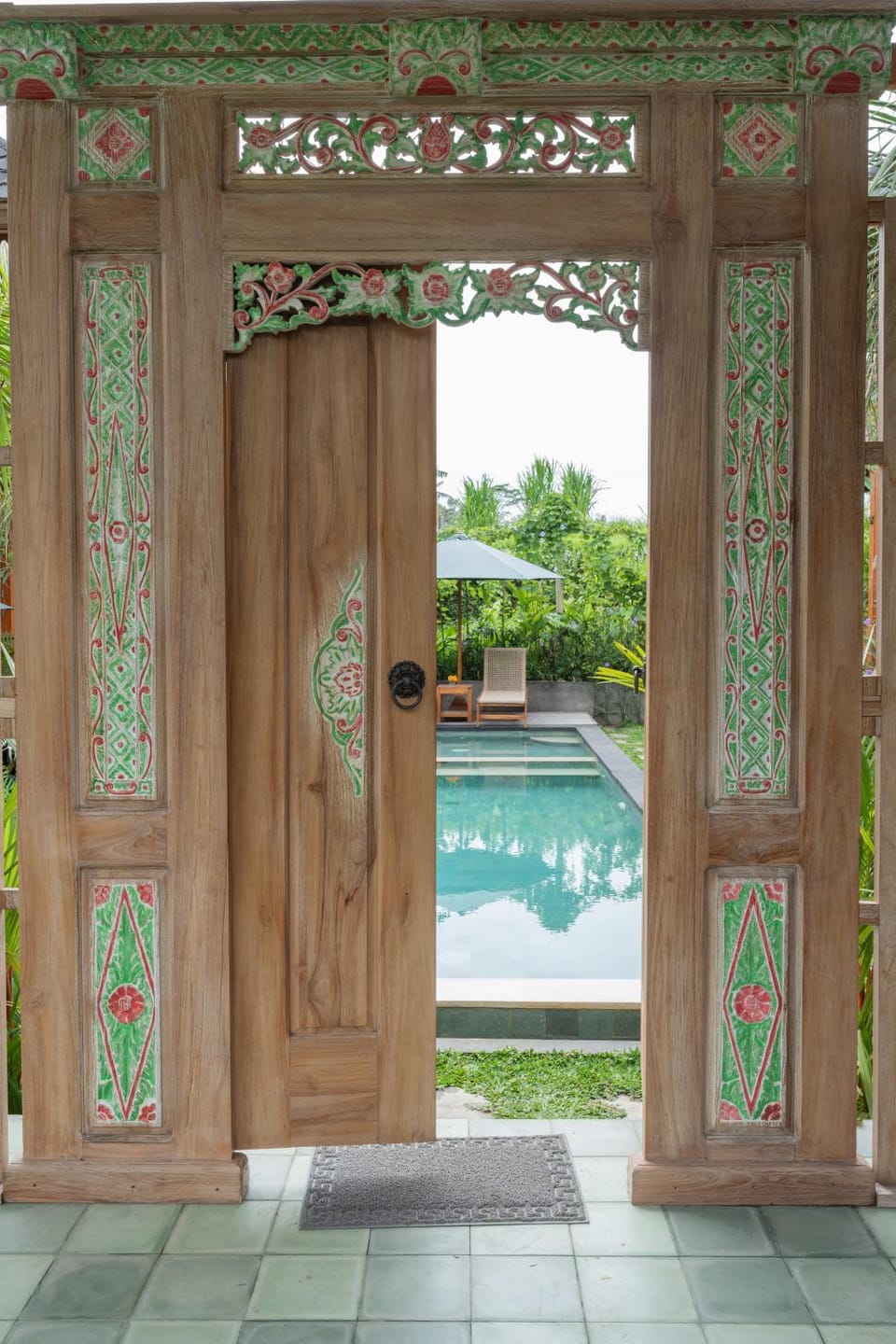 Facade/entrance, Day, Lobby or reception