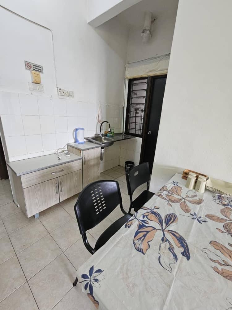 Homestay Nilai, Airport KLIA and KLIA2 Apartment in Negeri Sembilan, Malaysia