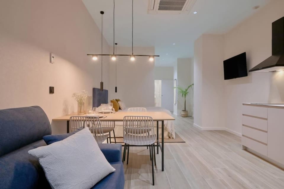 Photo of the whole room