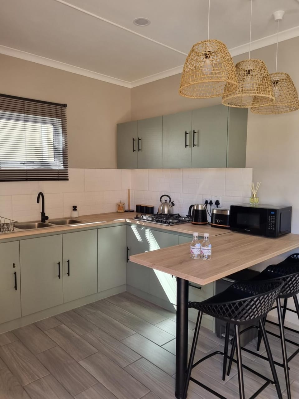 Kitchen or kitchenette, stove