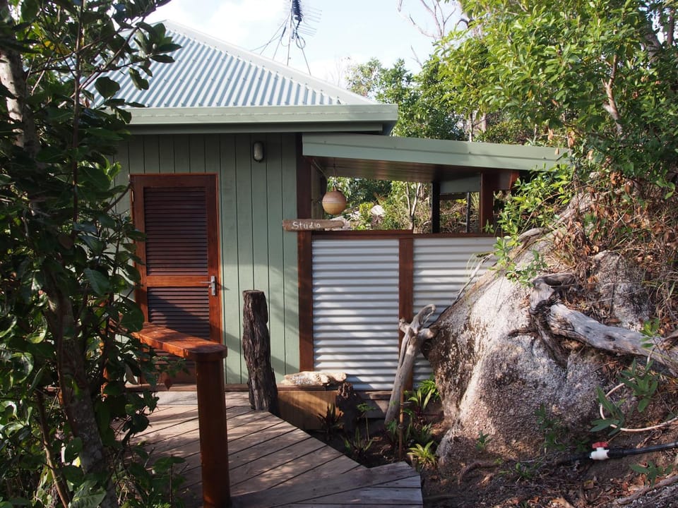 Bedroom, Garden view