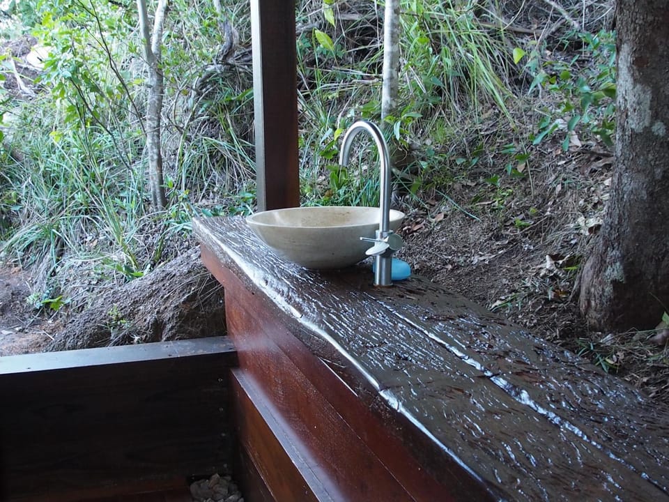 Property building, Natural landscape