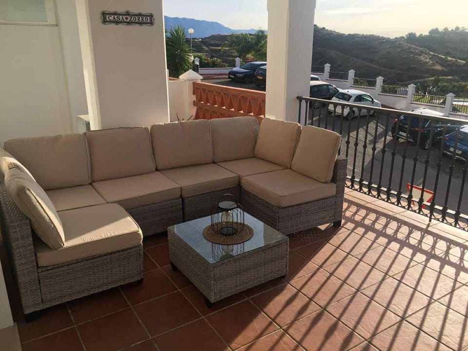 2 bedroom apartment Calahonda hills, Mijas Apartment in Sitio de Calahonda
