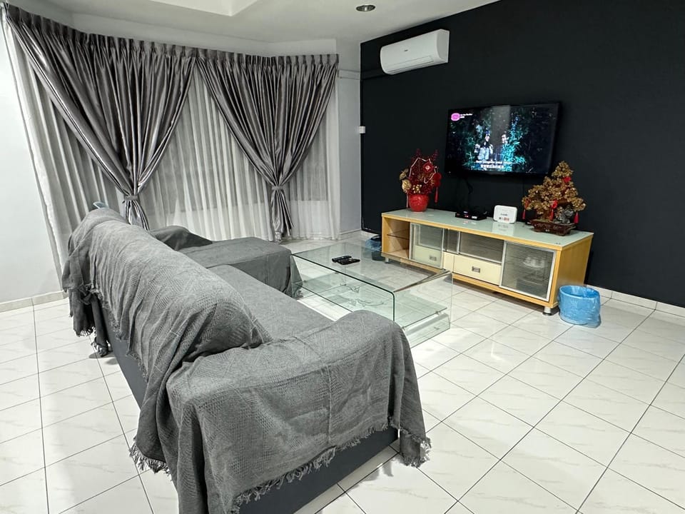 TV and multimedia, Living room