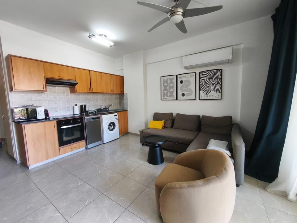 Queens gardens Apartment in Paphos