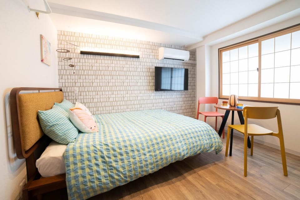 Living room, Bedroom