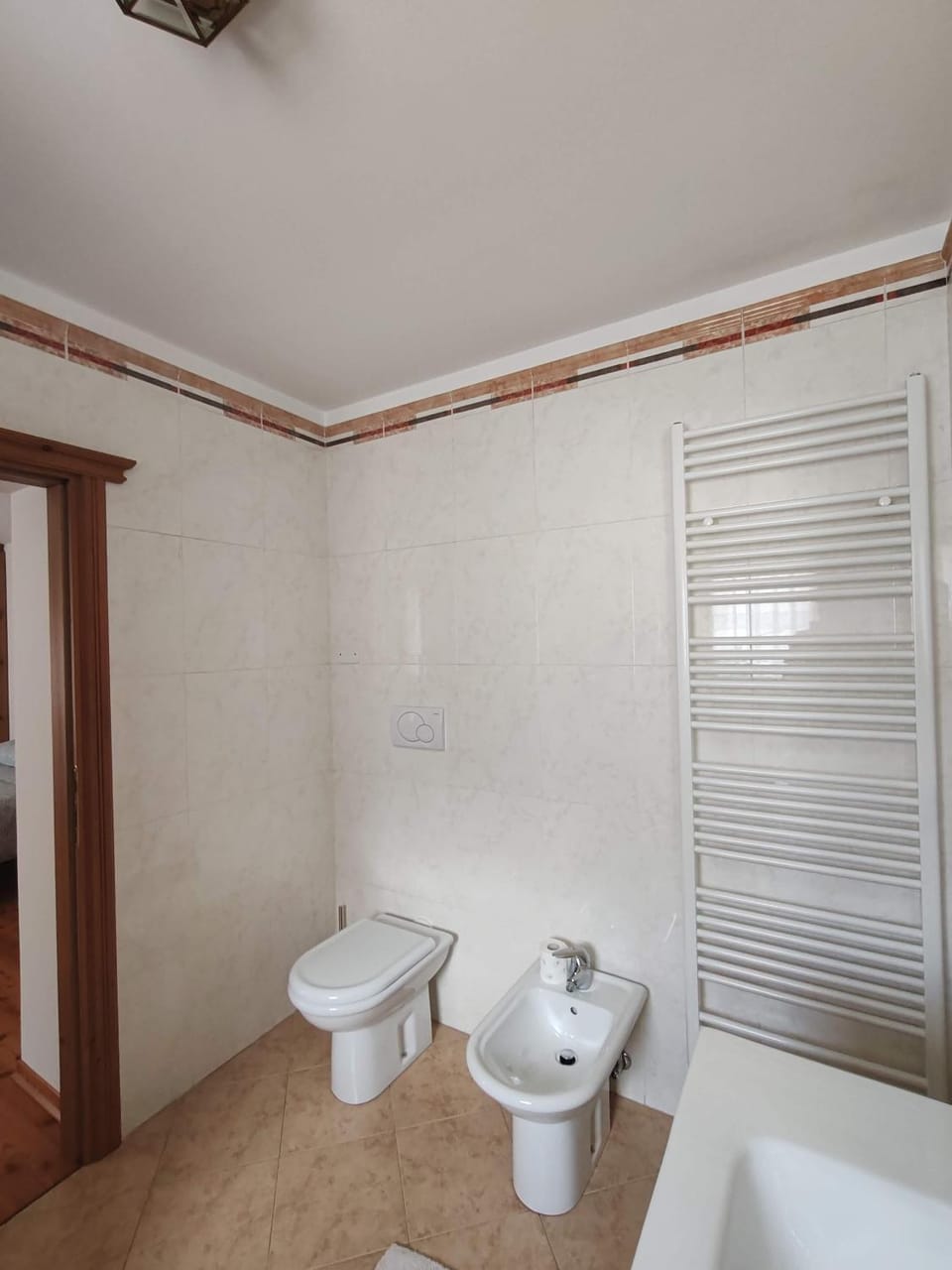 Bathroom, Living room