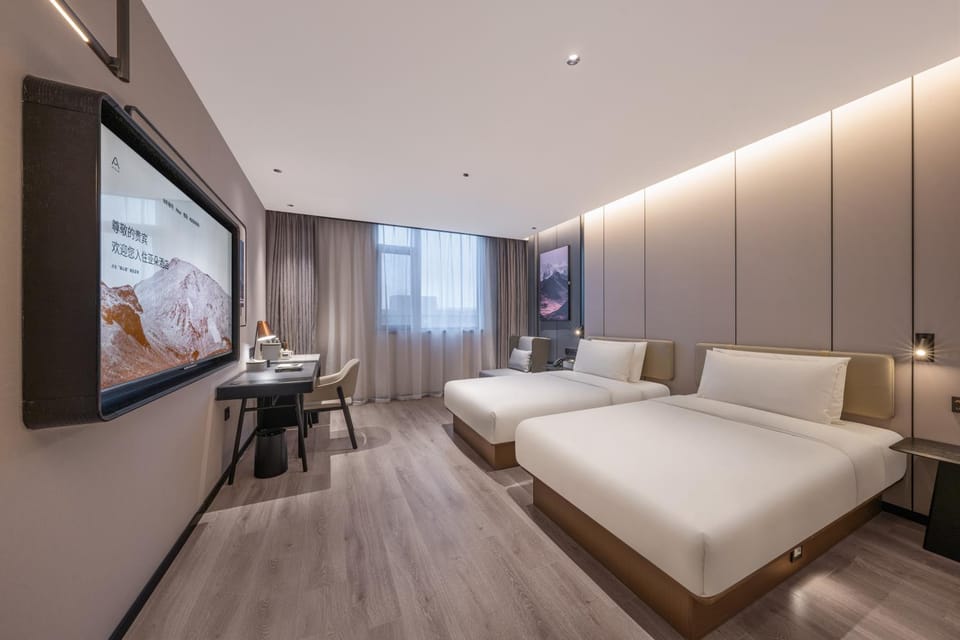 Atour Hotel Qingdao North Station Zhenhua Road Hotel in Qingdao
