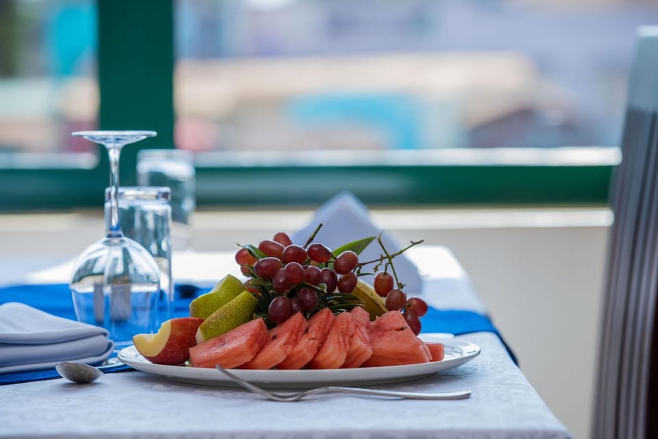Breakfast, Lunch