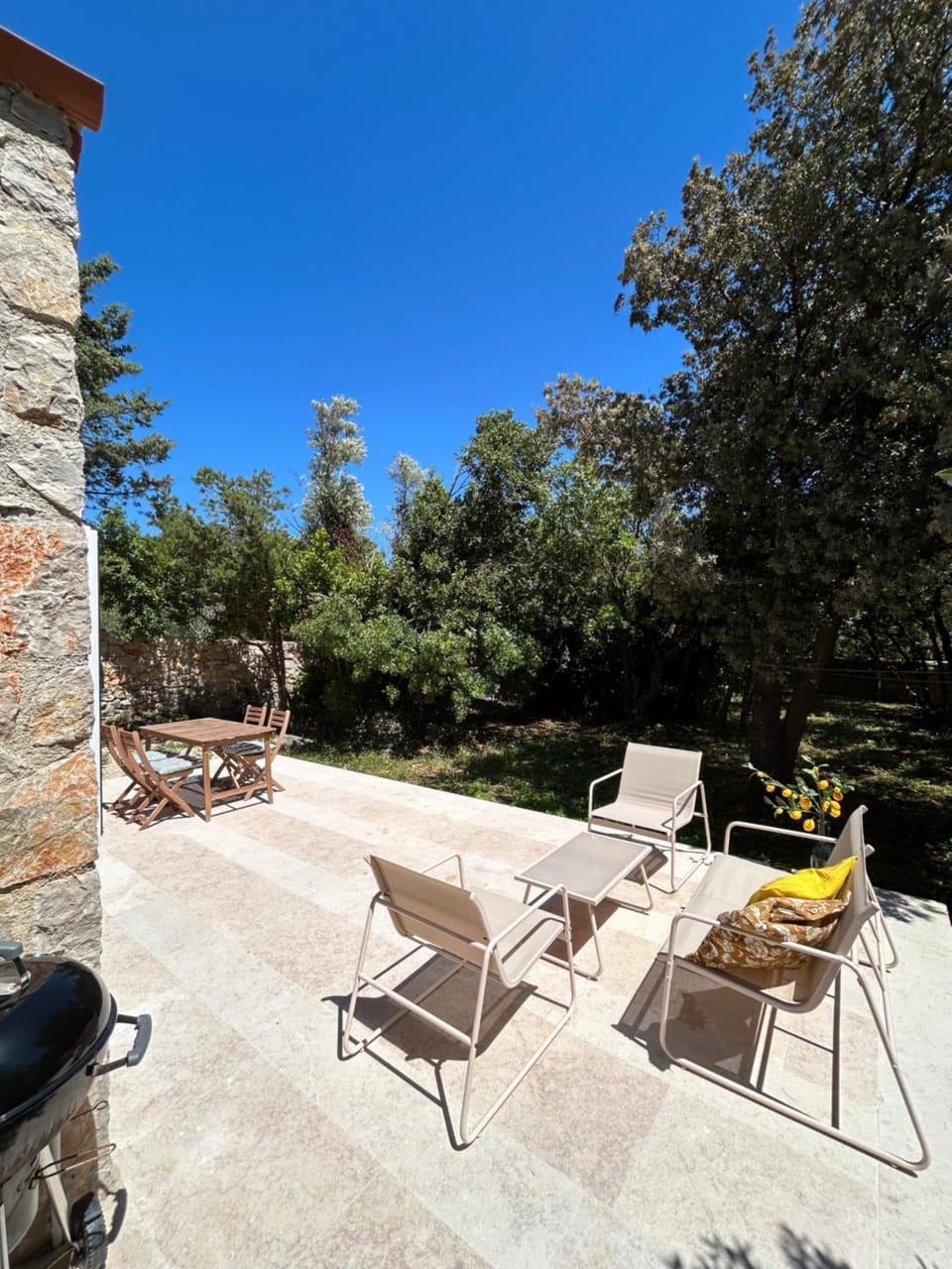 Stone house Vert Villa in Nerezine