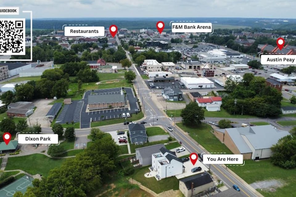 Urban Rooftop of Downtown (1014 Franklin St) House in Clarksville