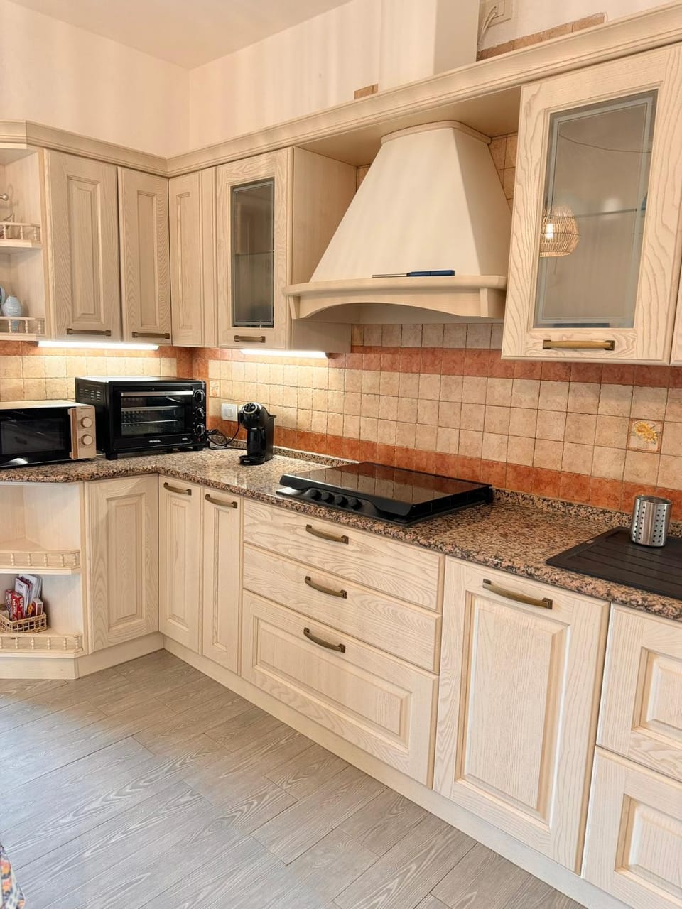 Kitchen or kitchenette, dishwasher, pet friendly, stove