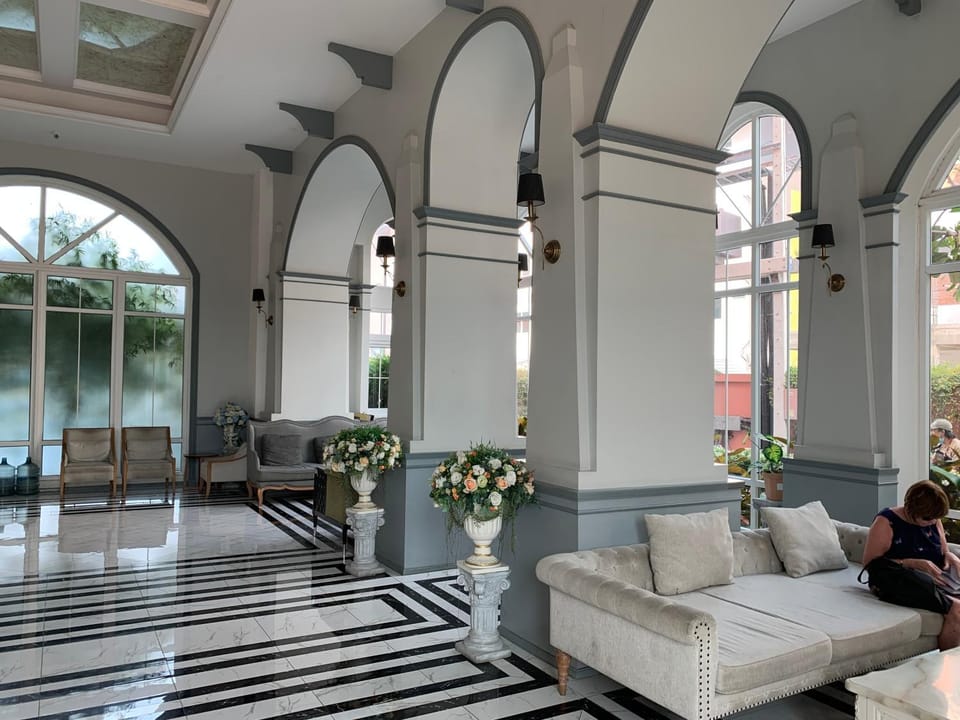 Seating area