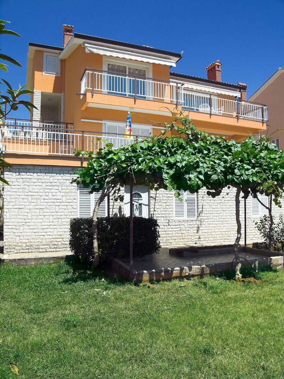 Property building, Summer