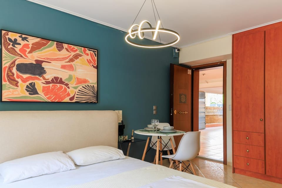 Aiolos GLYFADA super lux apartment Apartment in South Athens