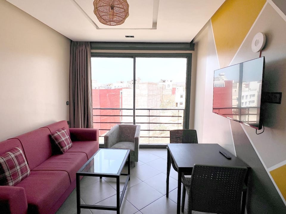TV and multimedia, Living room, Dining area
