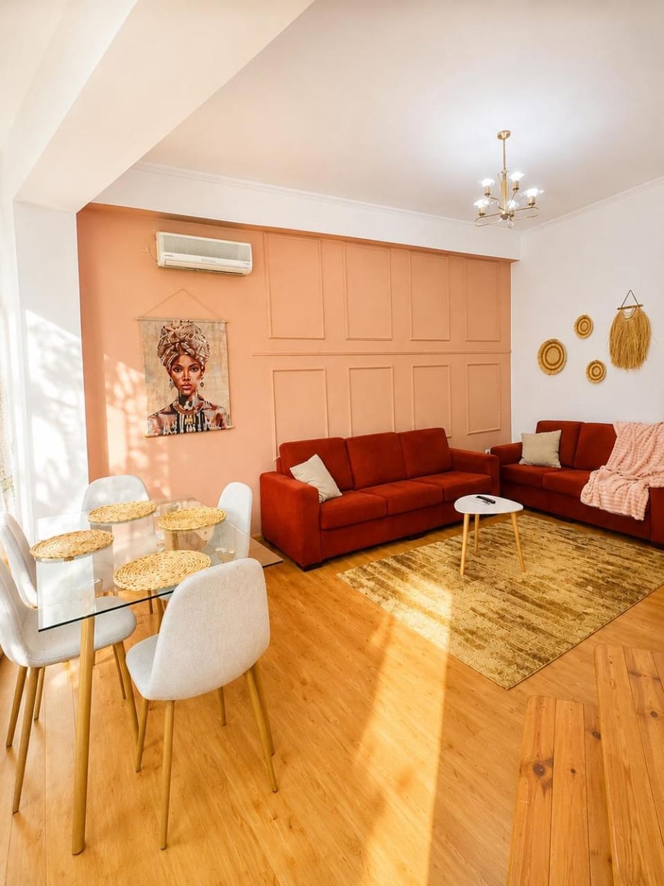 Living room, Seating area, Dining area