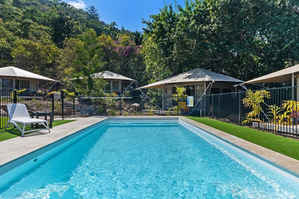 Pool view, Swimming pool