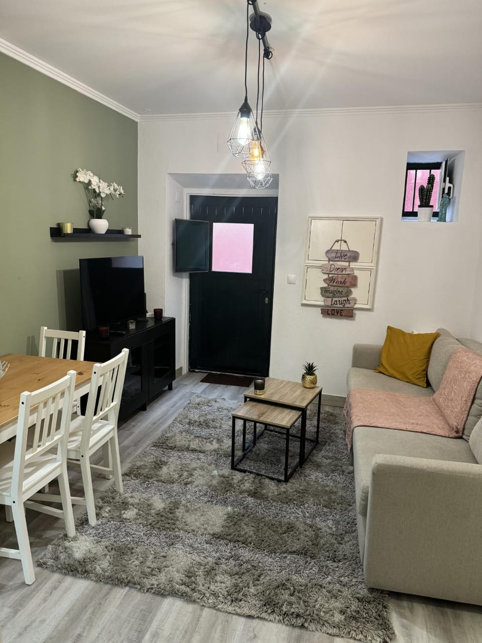 Seating area