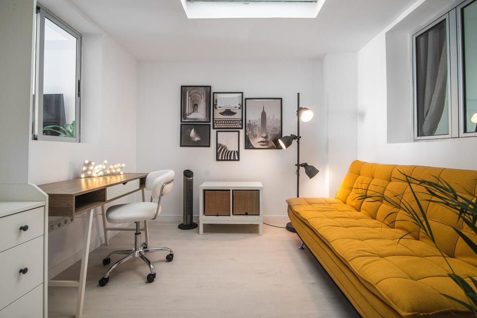 Home2Book Beachy Vibes Sea Side Apartment, Guía Apartment in Comarca Norte