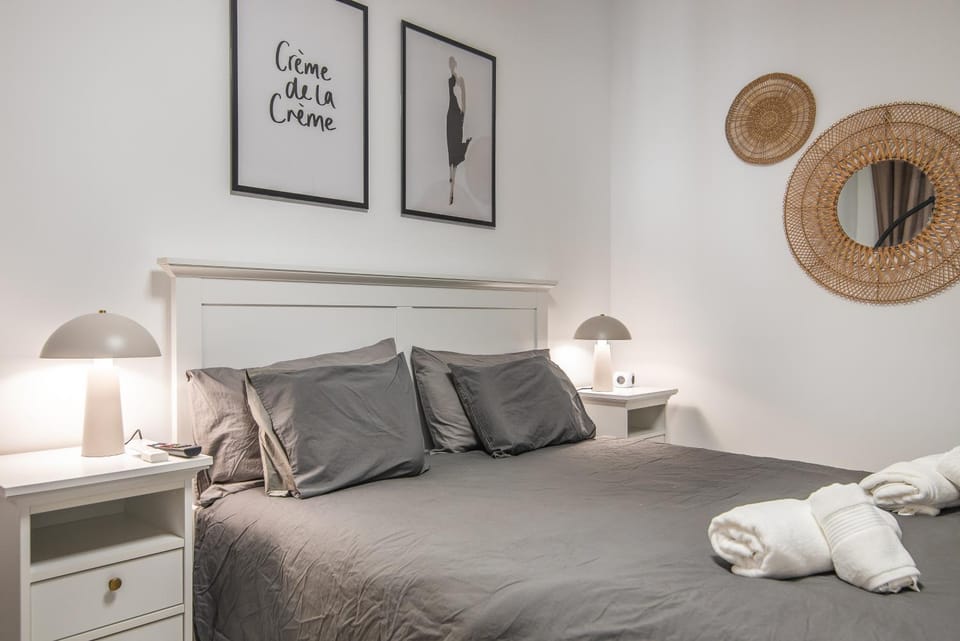 Home2Book Beachy Vibes Sea Side Apartment, Guía Apartment in Comarca Norte
