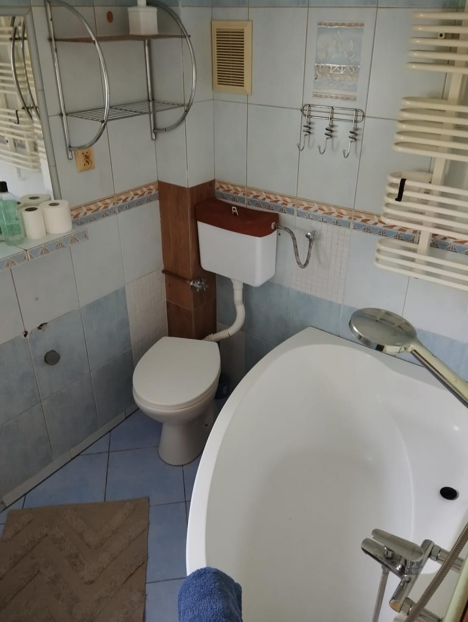 Bathroom, Bath
