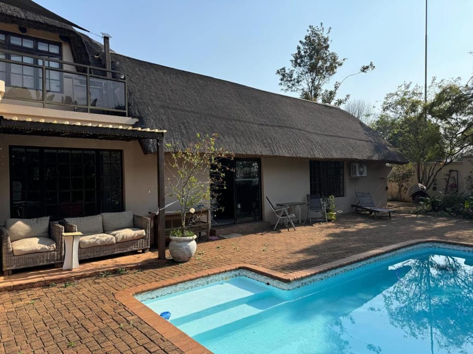 Property building, Pool view