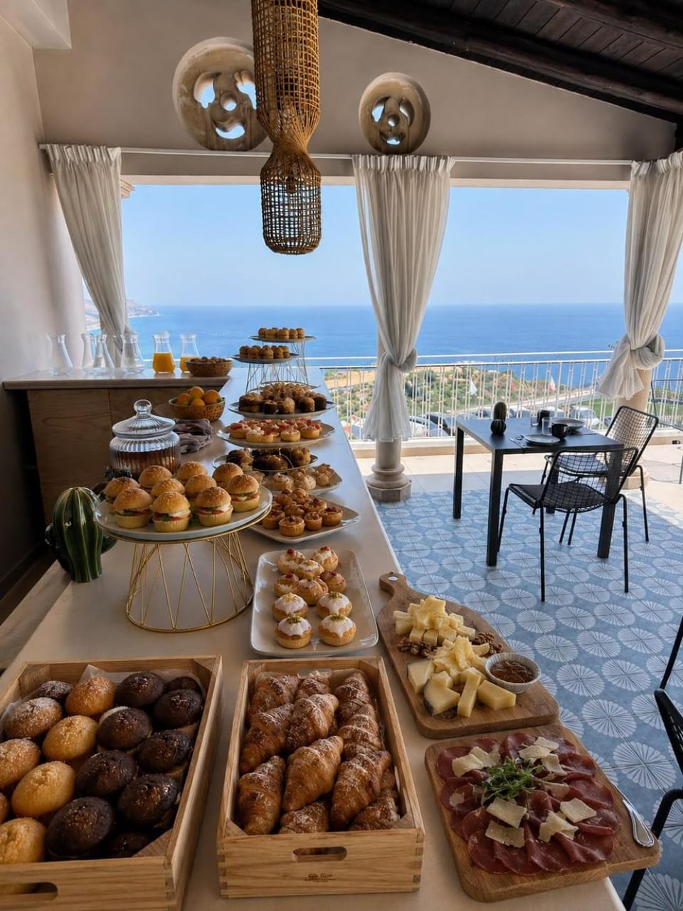Balcony/Terrace, Food and drinks, Sea view, Breakfast, Breakfast, Continental breakfast, Buffet breakfast, Italian breakfast, Italian breakfast
