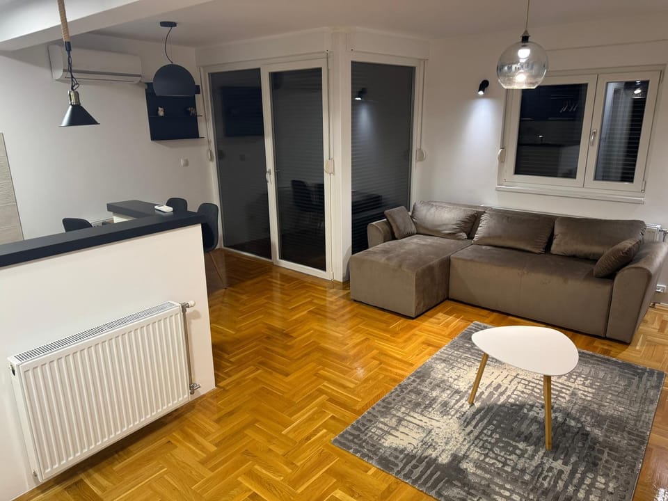 Stan na dan Valjevo Apartment in Serbia