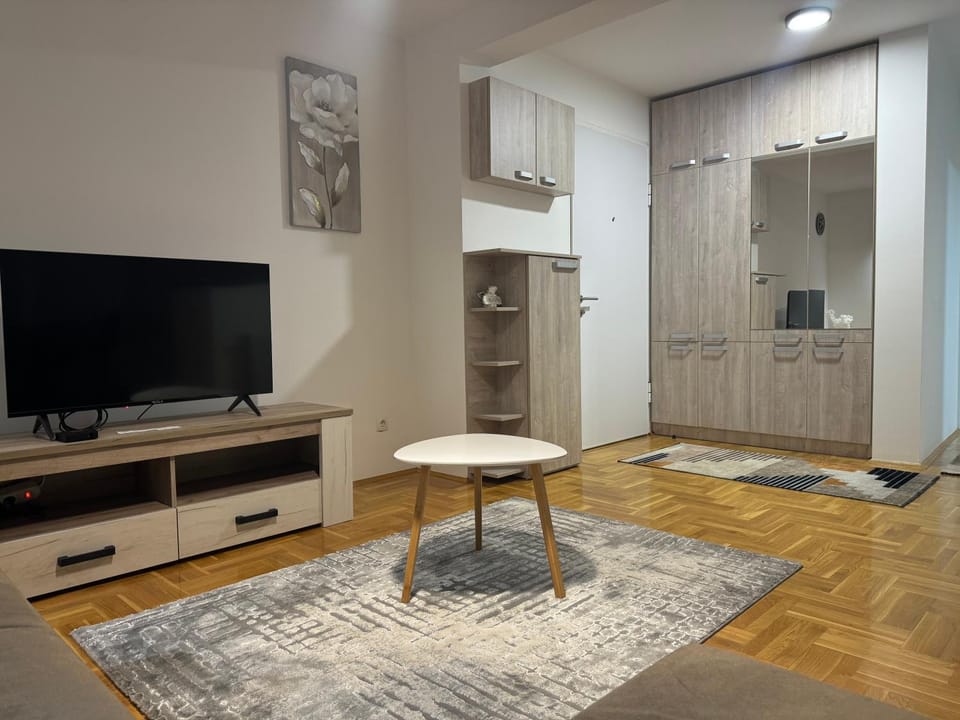 Stan na dan Valjevo Apartment in Serbia