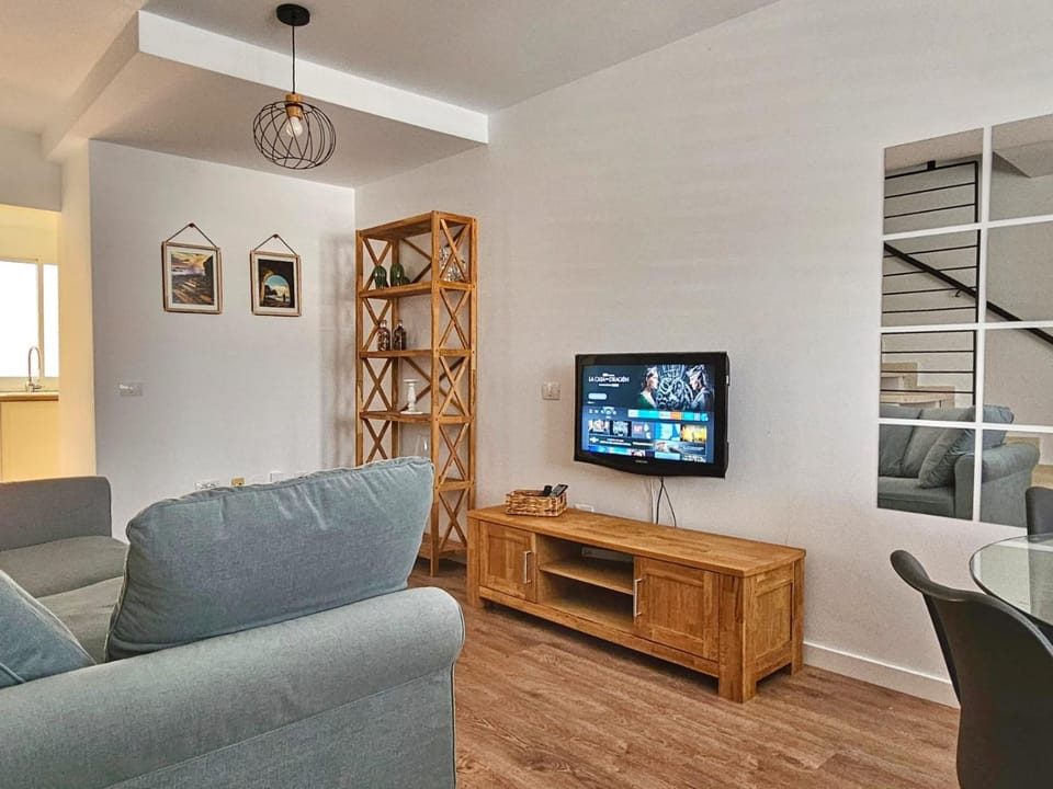 TV and multimedia, Living room