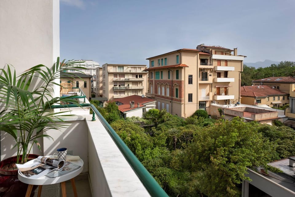 Spring, Winter, Summer, Balcony/Terrace, Autumn