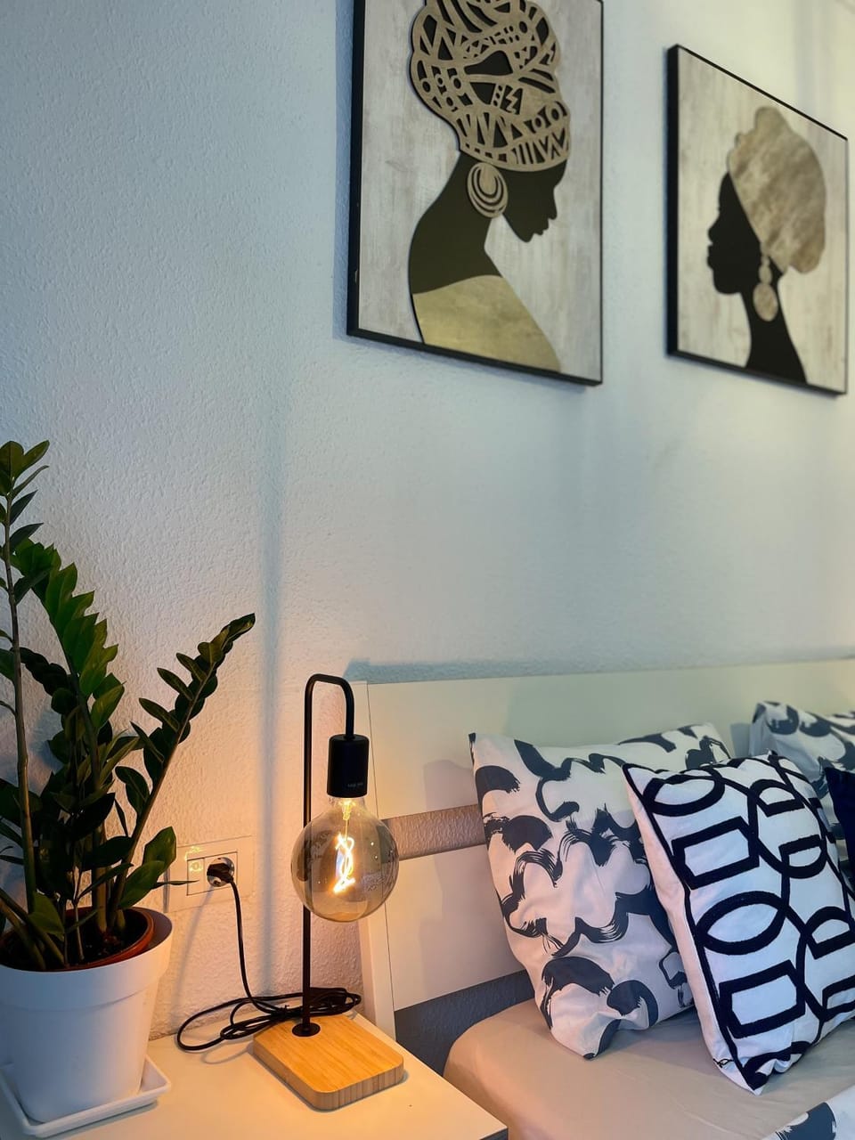Bed, Decorative detail, Bedroom