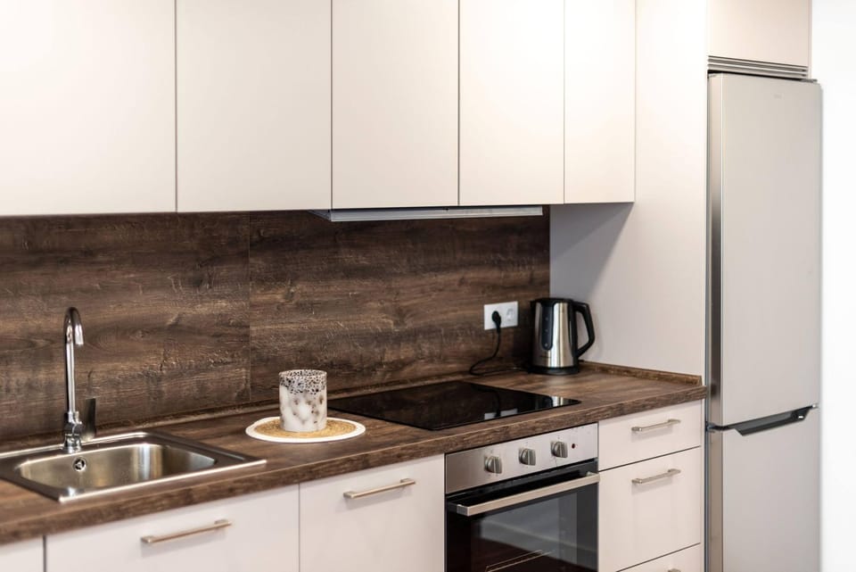 Coffee/tea facilities, Kitchen or kitchenette, dishwasher