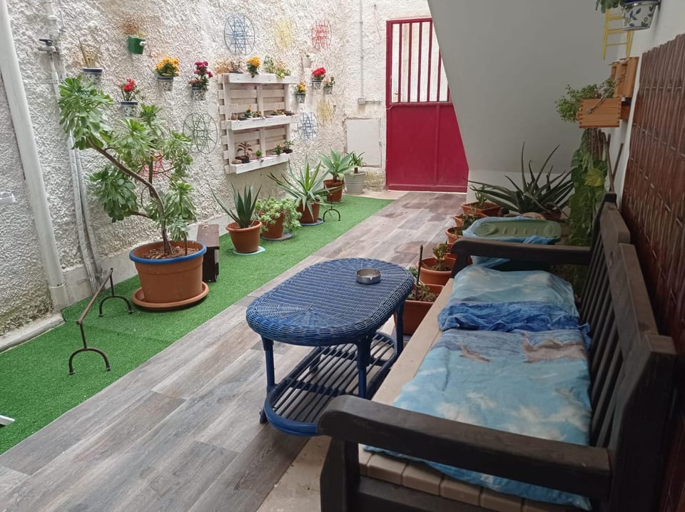 Inner courtyard view