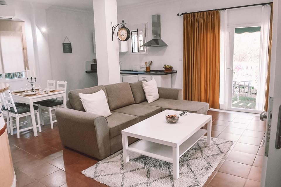 Maravilloso apartamento con jardín y barbacoa Apartment in Malaga