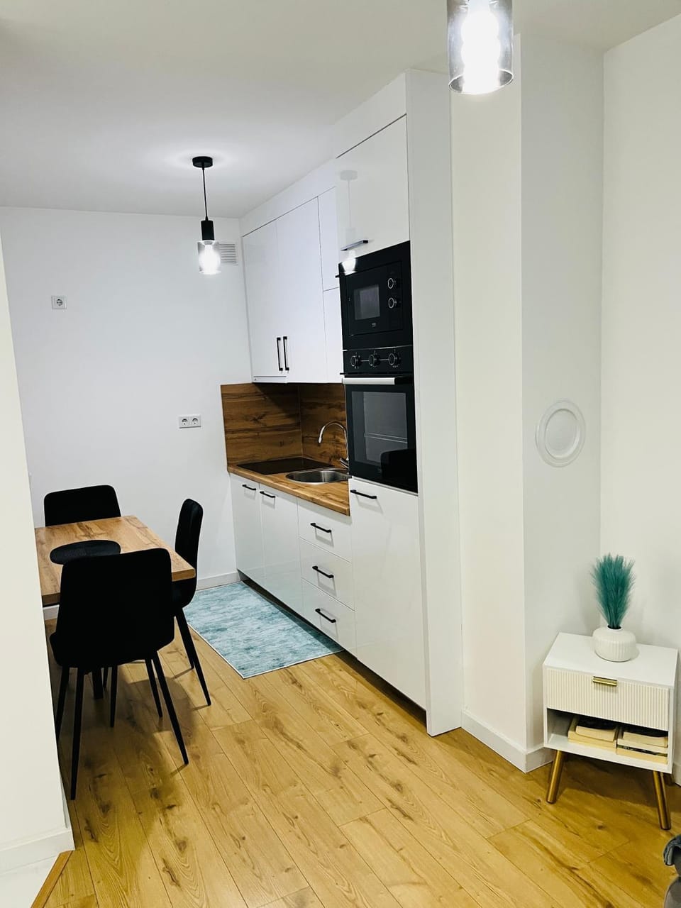 Kitchen or kitchenette, stove