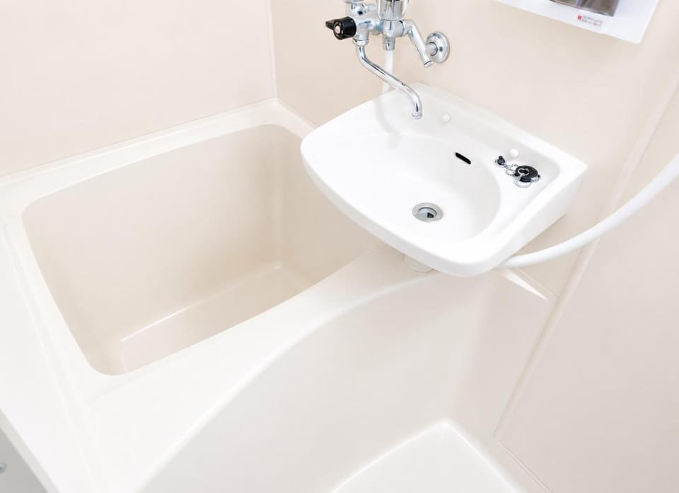 Bathroom, Bath