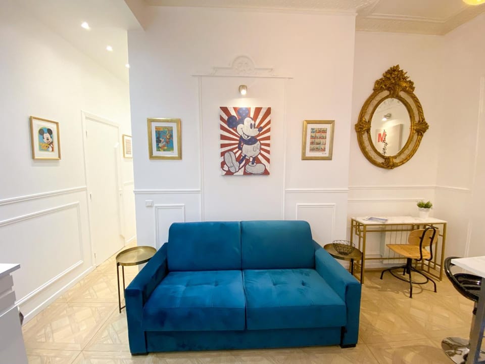 Urban Flat 72 - Pretty 3 Bedroom Flat - Triangle d Or Apartment in Paris